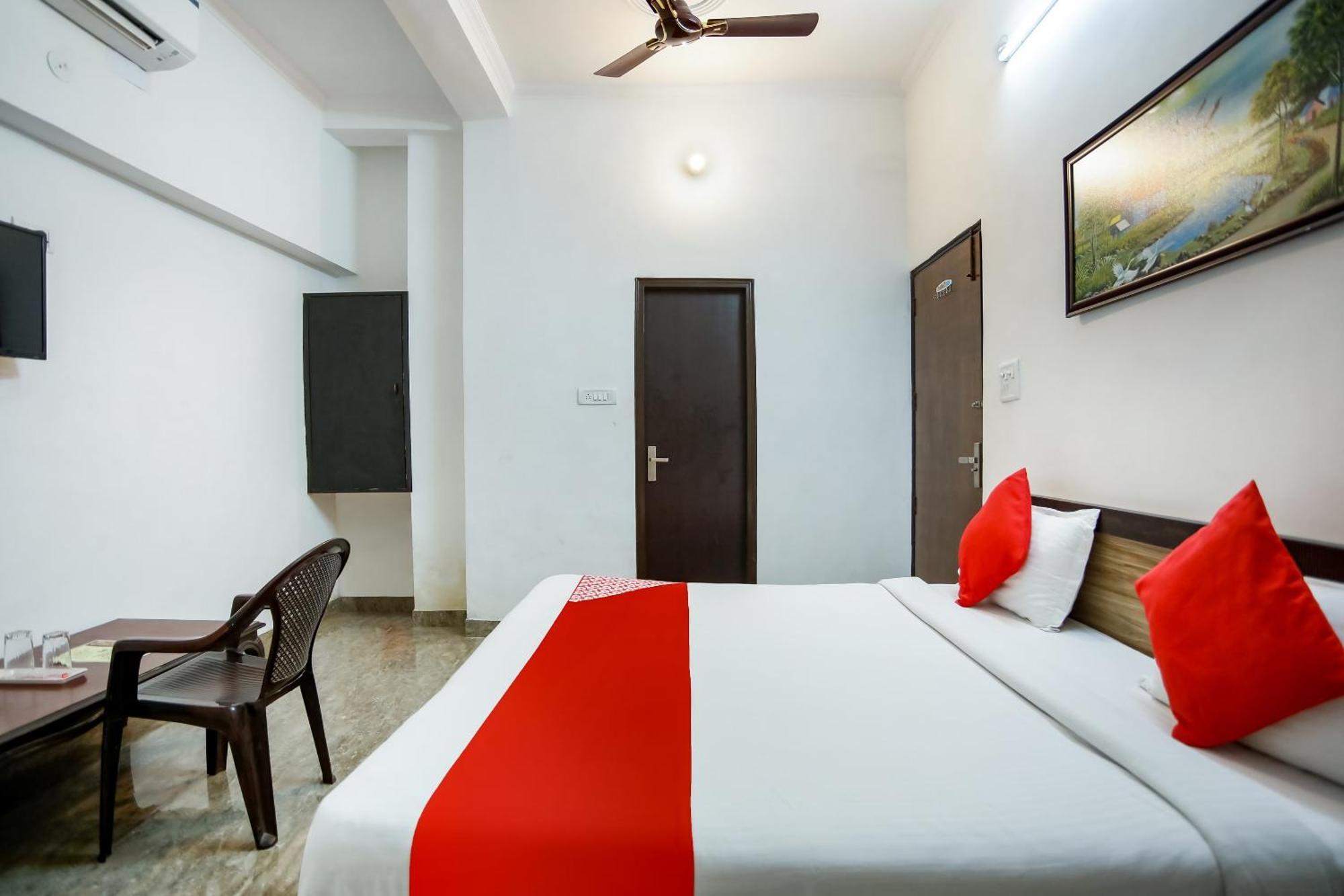Hotel O Surya Inn New Delhi Ngoại thất bức ảnh