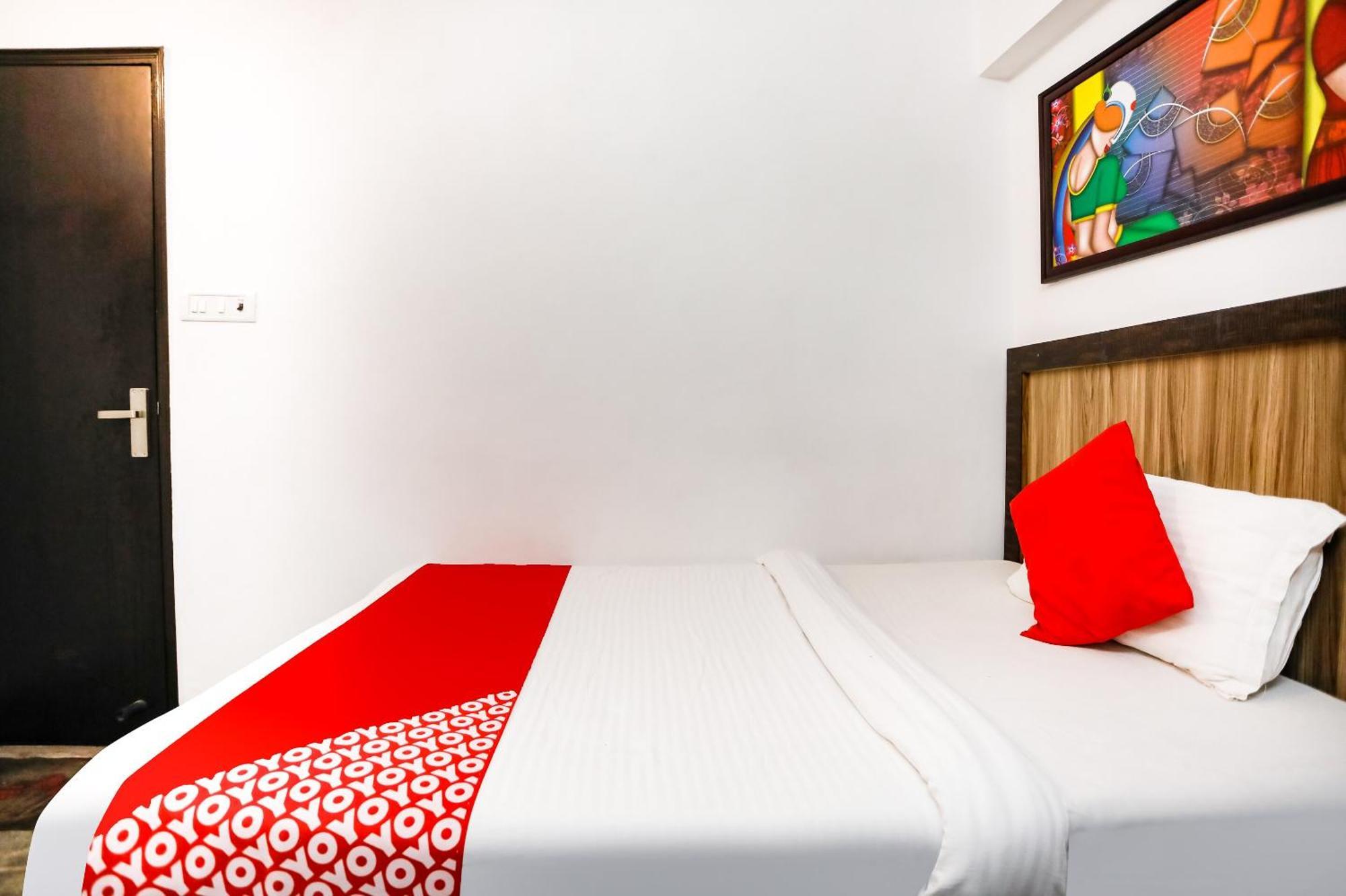Hotel O Surya Inn New Delhi Ngoại thất bức ảnh