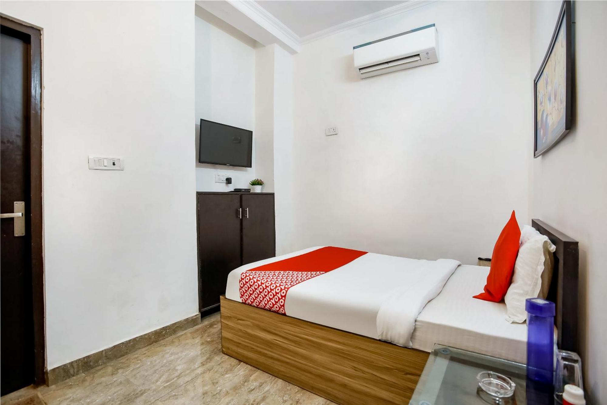 Hotel O Surya Inn New Delhi Ngoại thất bức ảnh